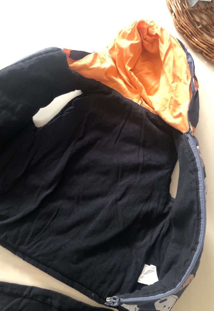 Kapüşonlu, Kürklü, Baskılı Erkek Çocuk Yelek - Görsel 3