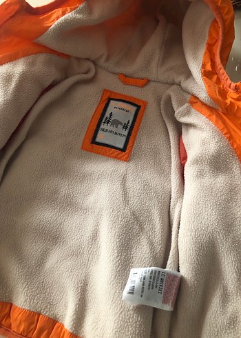 Erkek Çocuk Turuncu Kapüşonlu Mont - Görsel 3