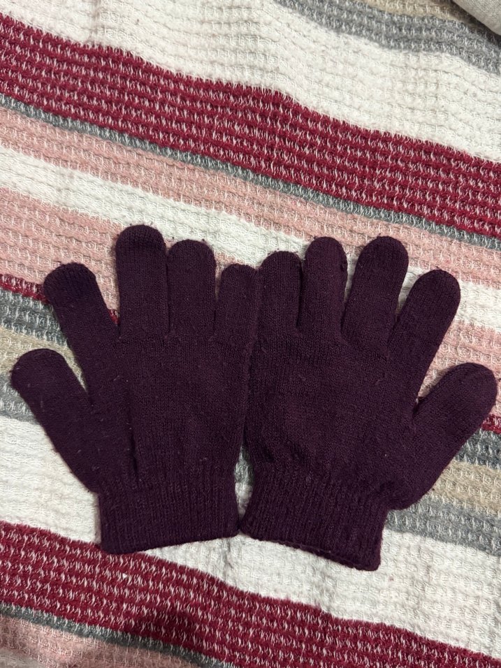 Mor Nakışlı Örme Kız Eldiveni (5-6)yaş - Görsel 4