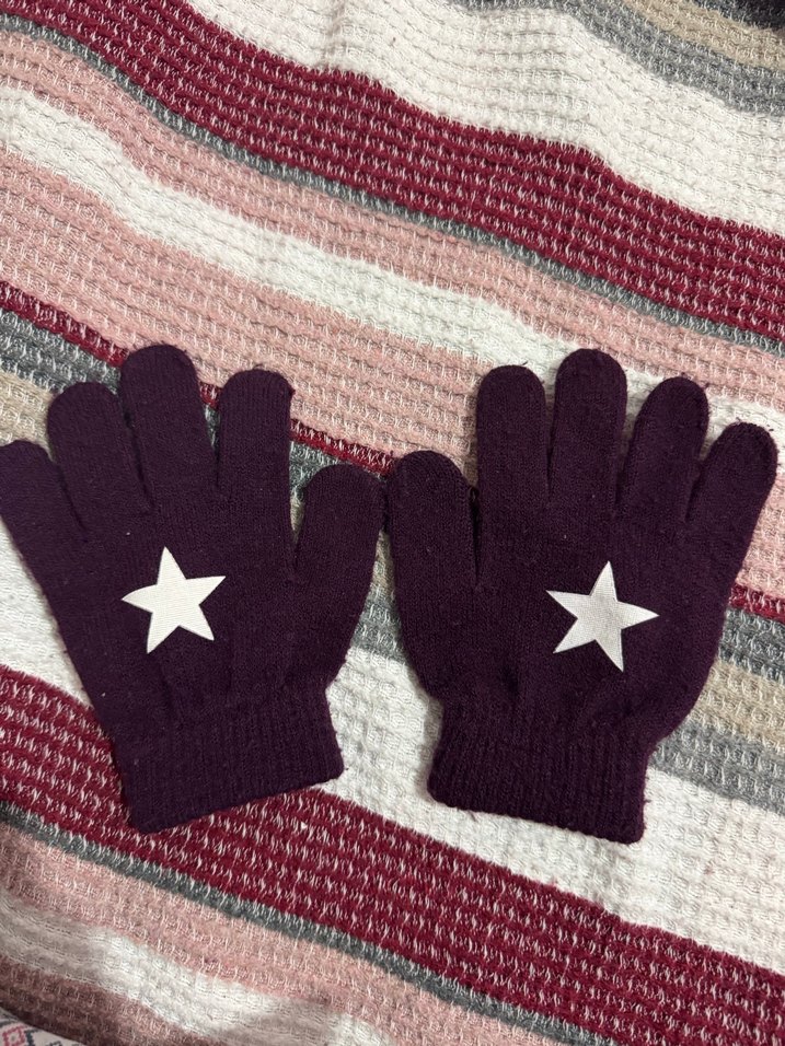 Mor Nakışlı Örme Kız Eldiveni (5-6)yaş - Görsel 2