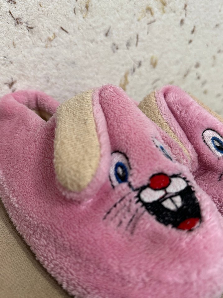 Kızlar için Pembe Nakışlı Sıcak Ev Terliği - Görsel 4