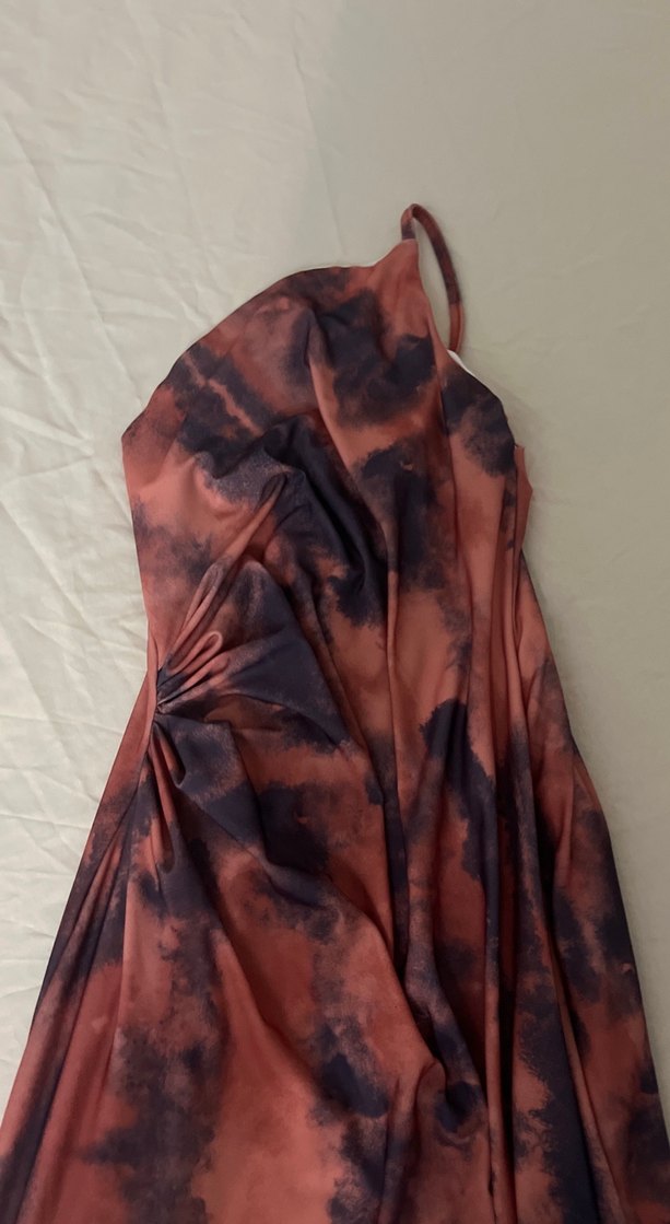 Drapeli Bağlama Desenli Uzun Kahverengi Elbise - Görsel 3