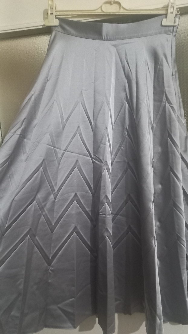 Gri Pilili Uzun Kadın Etek - Görsel 2