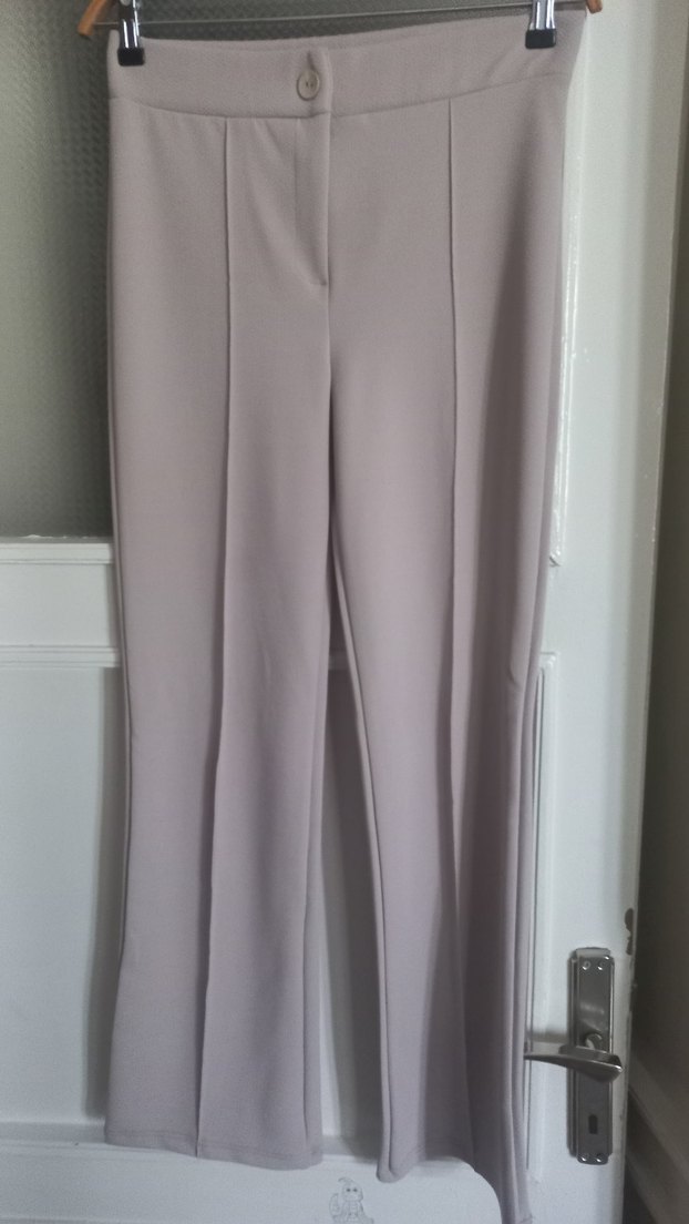 Bej Kadın Pilili Kumaş Pantolon - Görsel 2