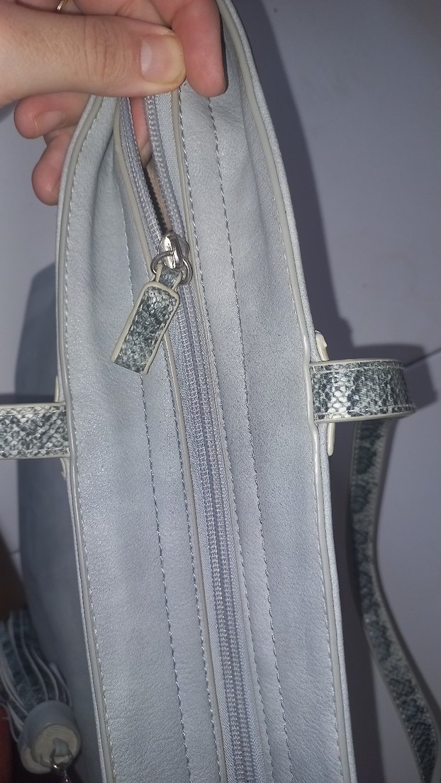 DAVİDJONES MARKABuz mavisi Yılan Desenli  Püsküllü Kadın Çanta - Görsel 2