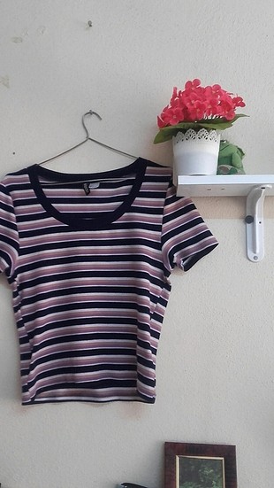 çizgili t-shirt