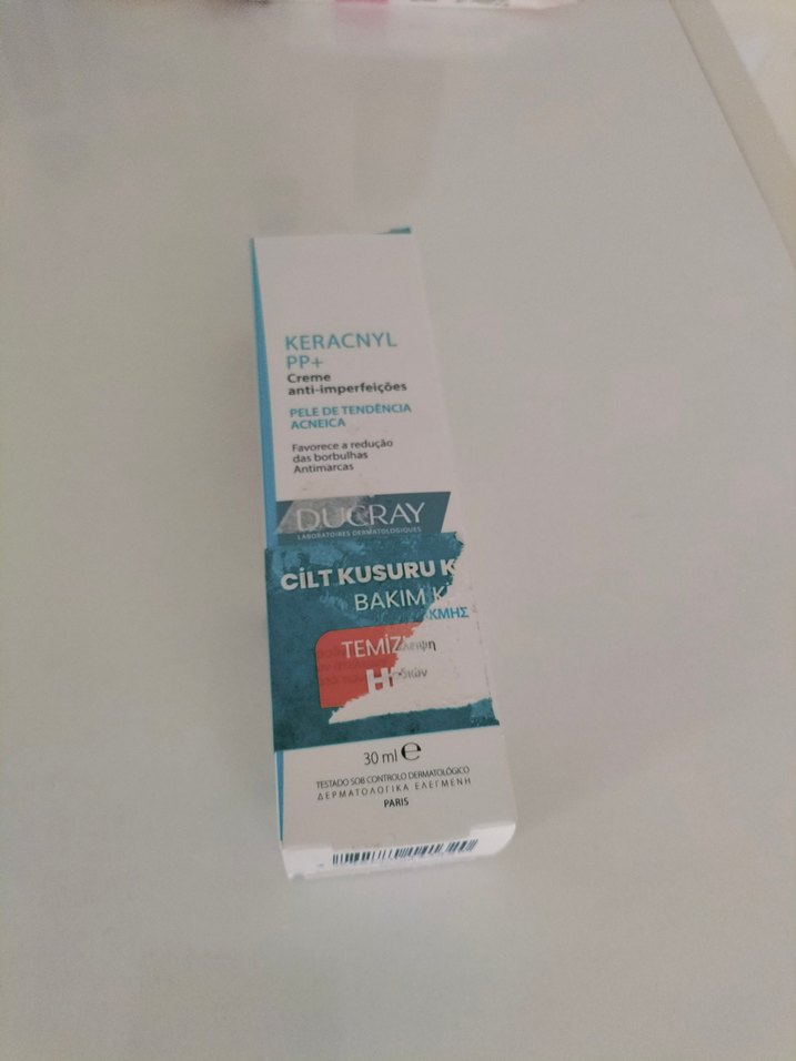 Ducray Keracnyl sivilceli için nemlendirici - Görsel 2