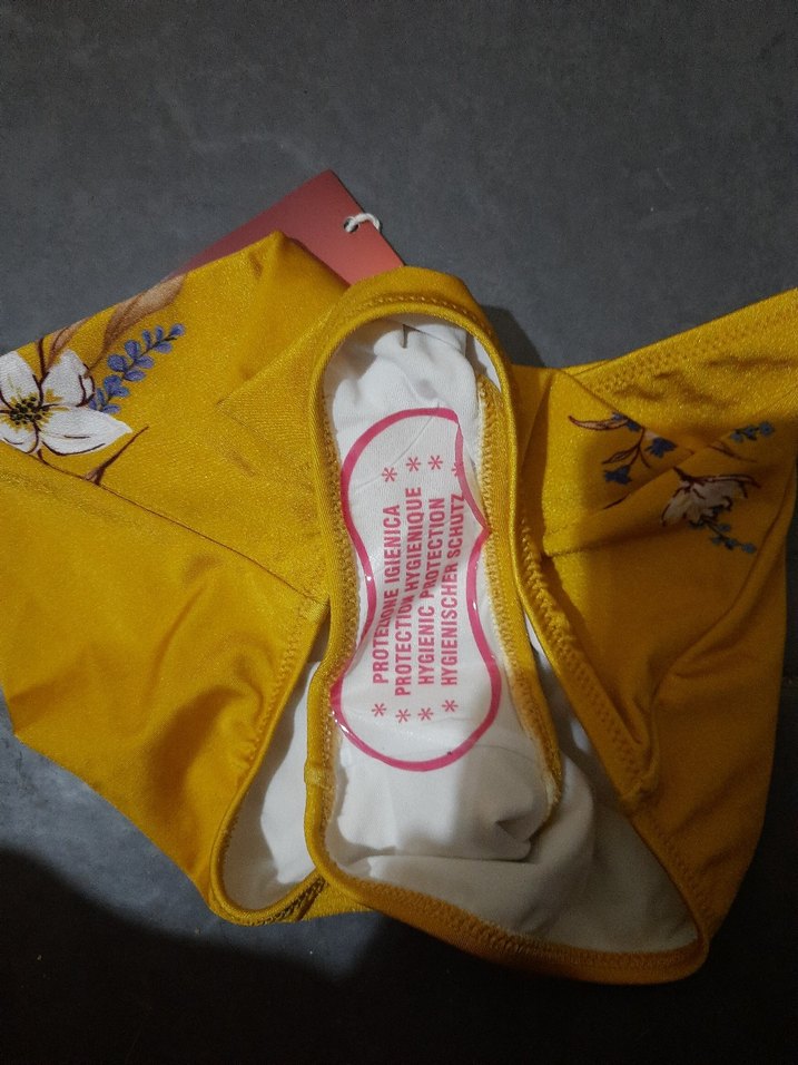 Kadın Bikini Altı - Görsel 2