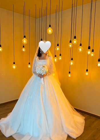 Uzun Kollu, dantel ve işlemeli prenses model - Görsel 2