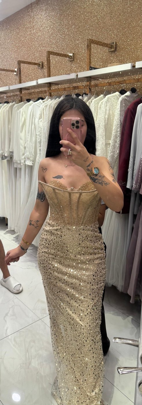 Straplez,taşlı ve pullu abiye - Görsel 3