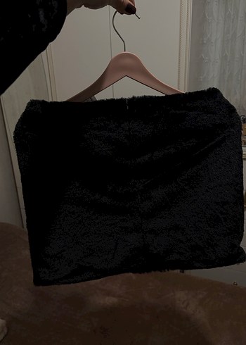 Siyah Kadın Midi Boy Kürk Detaylı Etek - Görsel 3