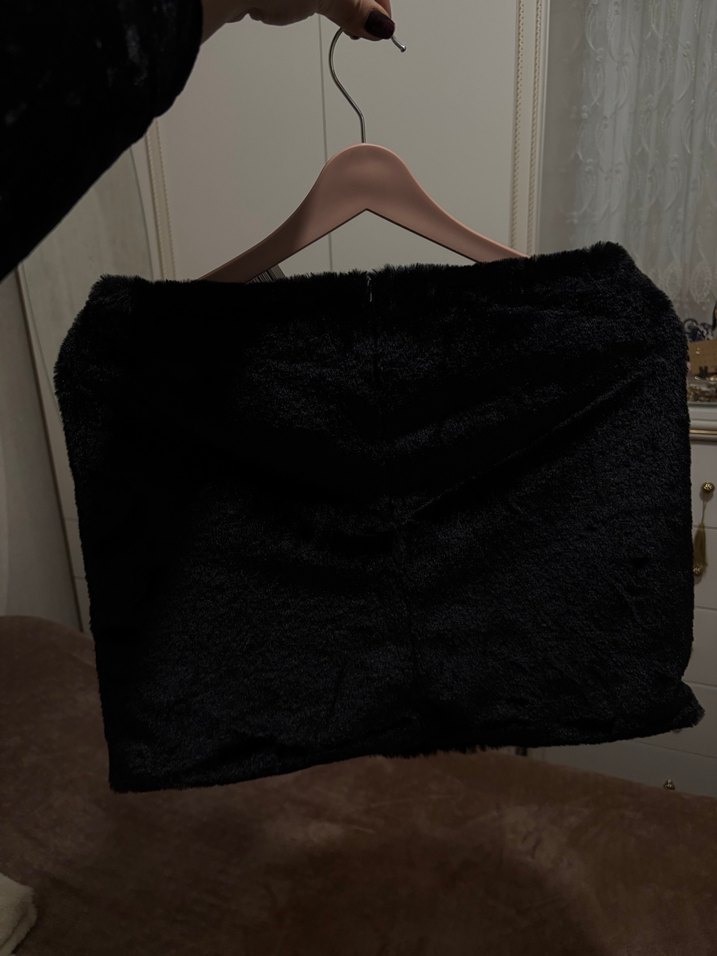 Siyah Kadın Midi Boy Kürk Detaylı Etek - Görsel 3