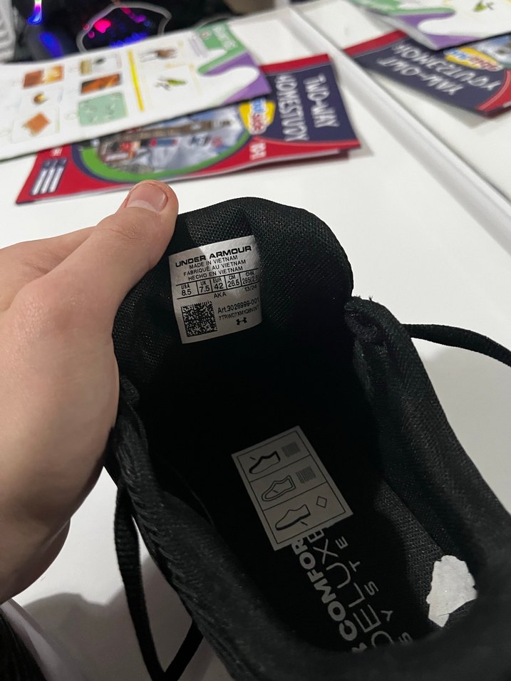 Siyah Under Armour Spor Ayakkabı sıfır ürün - Görsel 3