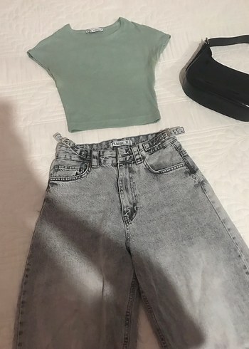 3'lü Kombin: Çanta, Crop, Pantolon - Görsel 3