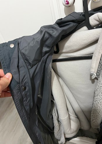 Erkek Gri Kapüşonlu Rüzgarlık Mont Lumberjack - Görsel 4