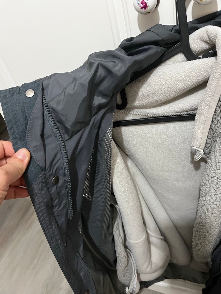 Erkek Gri Kapüşonlu Rüzgarlık Mont Lumberjack - Görsel 4