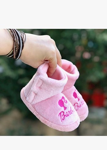 Kız Çocuk Pembe Barbie Nakışlı Sıcak Terlik - Görsel 3