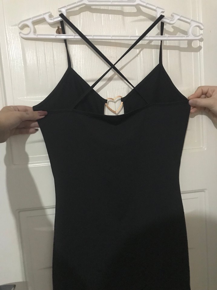 Siyah V Yaka Askılı Gotik Midi Elbise - Görsel 4