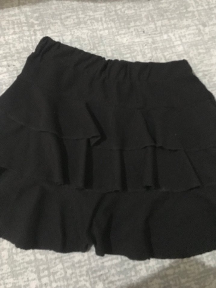 Siyah Volanlı Mini Etek - Görsel 2