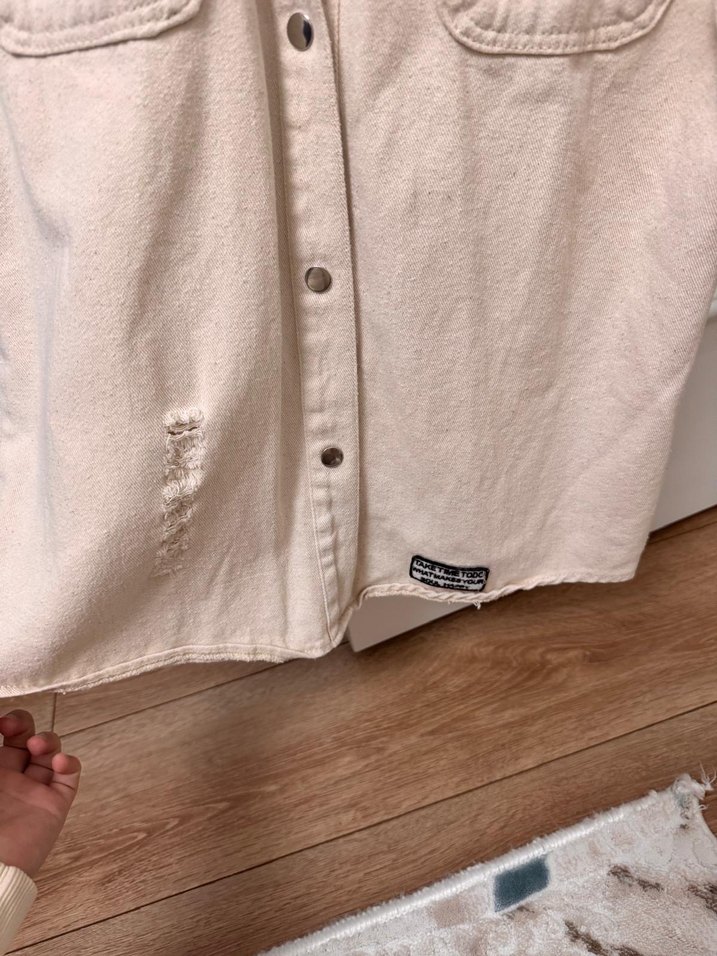 Düğmeli Beyaz Pamuklu Salaş Kadın Ceket - Görsel 3