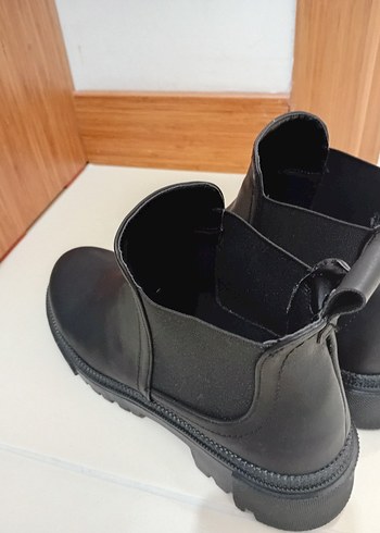 Diğer Siyah Kadın Lastikli Botlar
