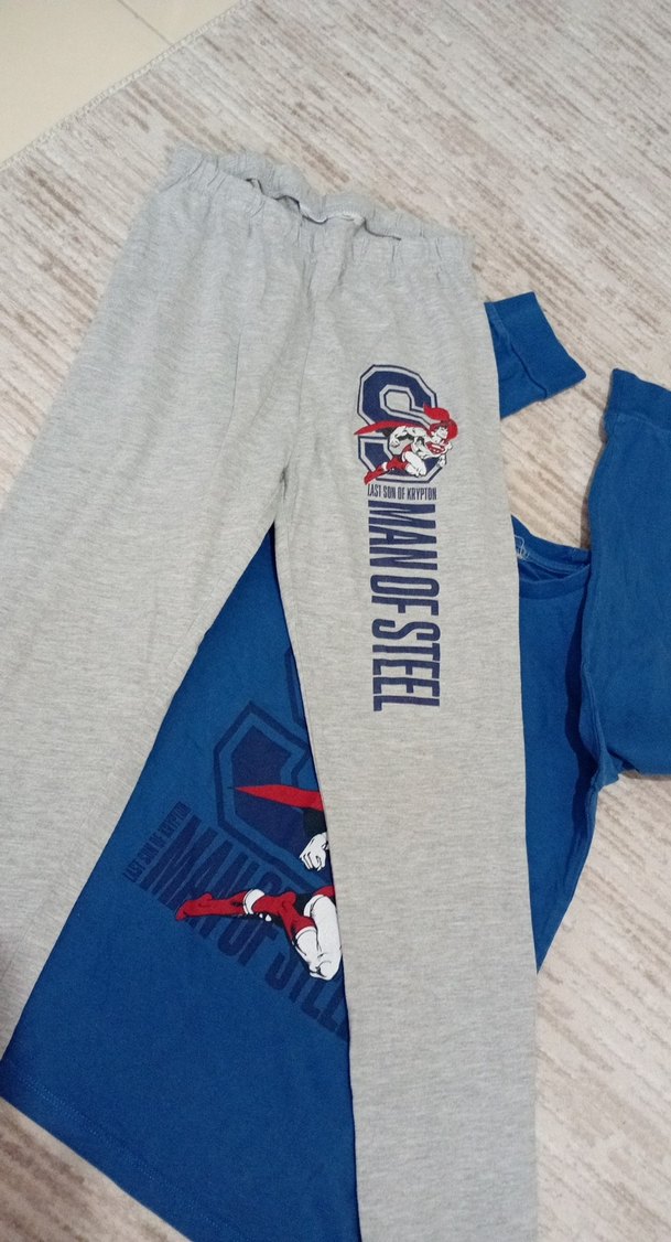 Erkek Çocuk Mavi Süpermen Pijama takımı - Görsel 4