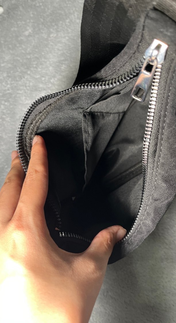 Siyah Minimalist Kadın Omuz Çantası - Görsel 3