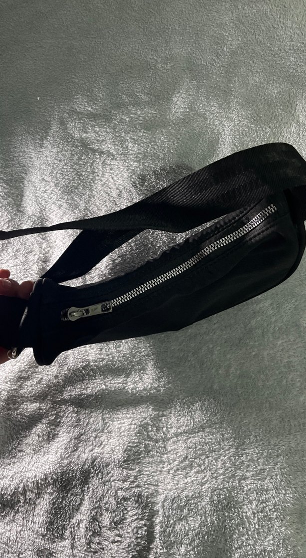 Siyah Minimalist Kadın Omuz Çantası - Görsel 2