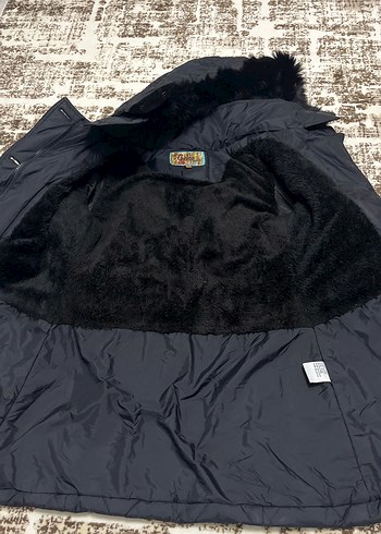 Siyah Uzun Kadın Kış Montu, Kürklü - Görsel 3