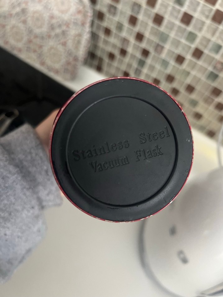 Kırmızı ve Gri Termos Şişesi - Görsel 2