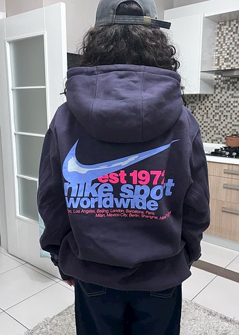Kapüşonlu Nike Sweatshirt - Görsel 2