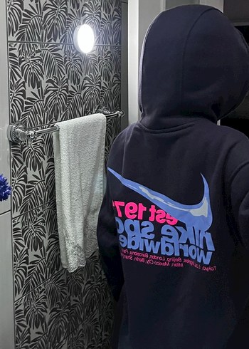 Kapüşonlu Nike Sweatshirt - Görsel 5