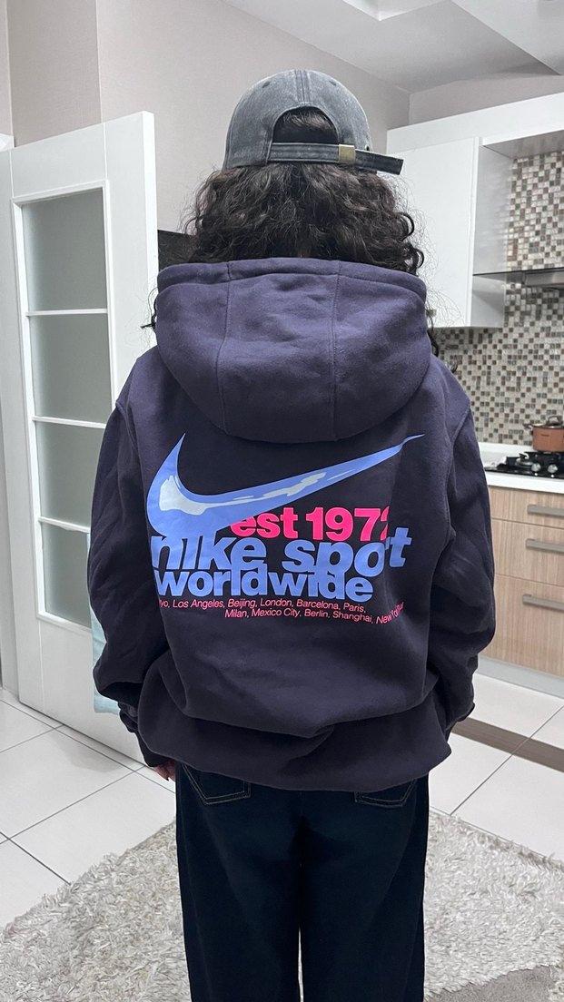 Kapüşonlu Nike Sweatshirt - Görsel 2