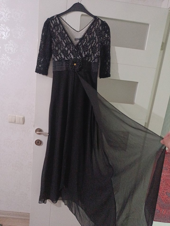 Dantel Detaylı Siyah Uzun V Yaka Abiye Elbise - Görsel 5