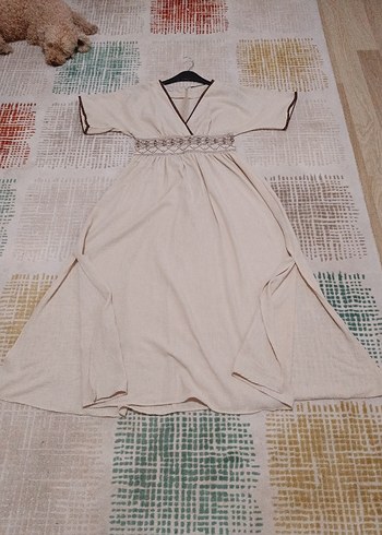 Bej Nakışlı V Yaka Uzun Keten Elbise - Görsel 4