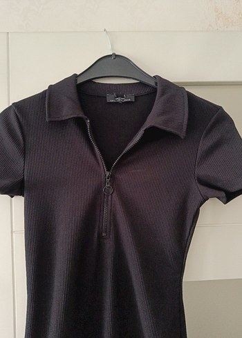 Siyah Fermuarlı Kısa Kollu Midi Elbise - Görsel 2