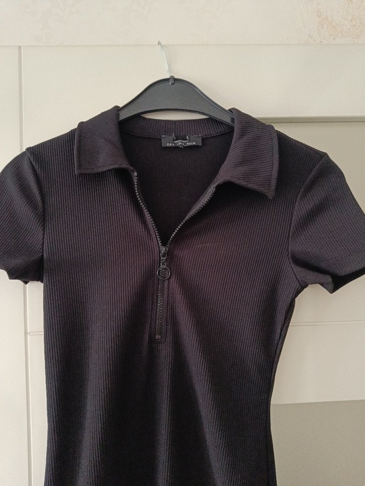 Siyah Fermuarlı Kısa Kollu Midi Elbise - Görsel 2