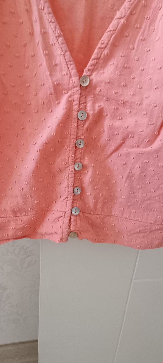 Düğmeli V Yaka Kısa crop Keten Bluz - Görsel 3