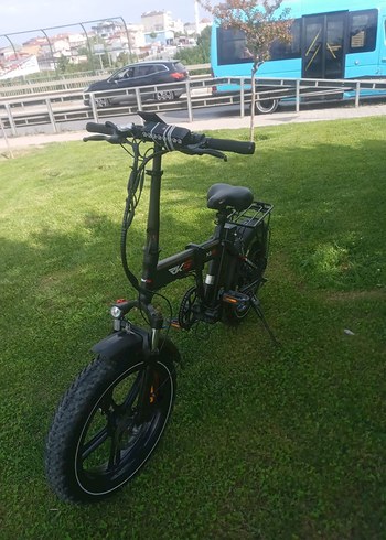 Beden siyah Renk Siyah Katlanabilir Elektrikli Bisiklet