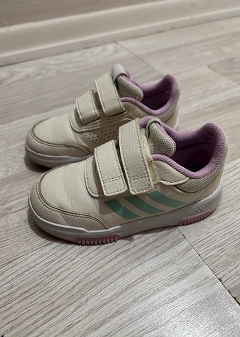 Adidas ürünü