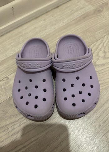 Crocs ürünü
