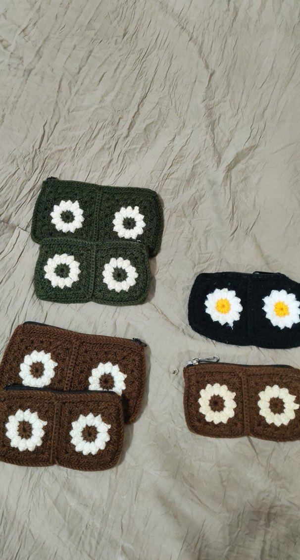 Siyah Örgü Papatya Desenli Kadın Çanta - Görsel 4