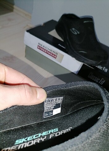 37 Beden Skechers