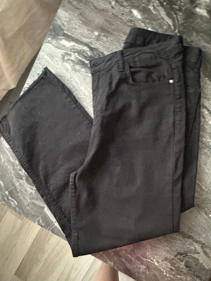 Siyah Bol Kesim Midi Kadın Jean - Görsel 2