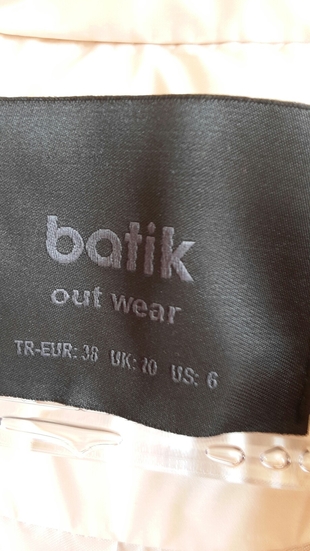 Batik krem mont