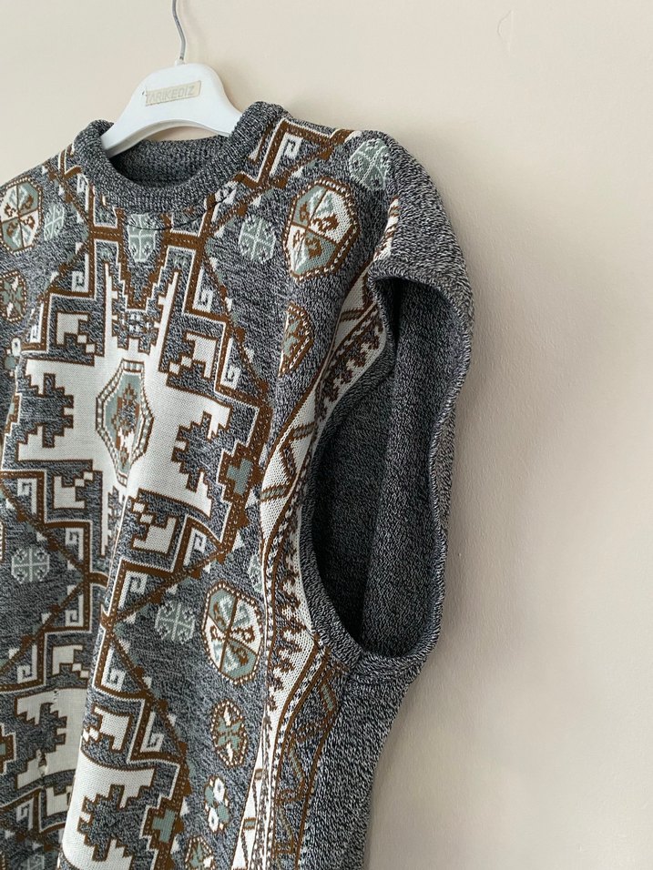 Bohem Desenli Gri Örme Kadın Süveter - Görsel 3