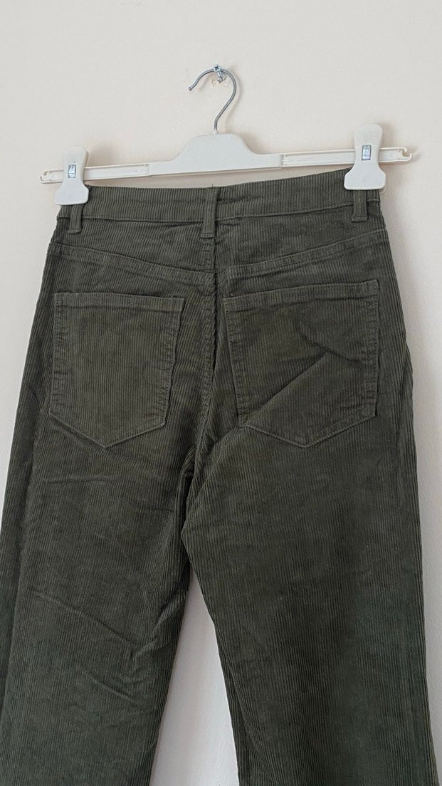 Asker yeşili kadife H&M Basic pantolon - Görsel 3