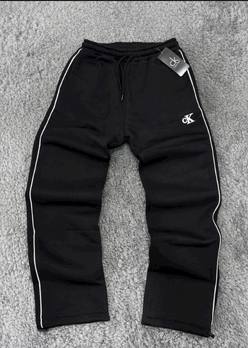 Calvin Klein Baggy eşofman - Görsel 2