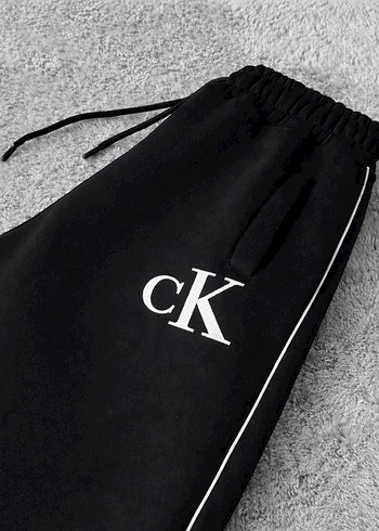 Calvin Klein Baggy eşofman - Görsel 3