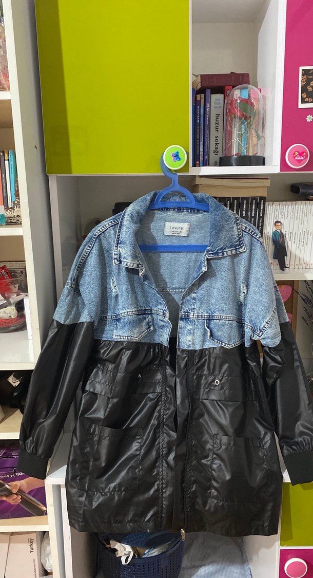 Fermuarlı üstü kot altı parlak deri görünümlü kumaş - Görsel 3